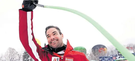  ?? [ Getty ] ?? Das rot-weiß-rote Happy End eines wahren Kitzbühel-Krimis: Vincent Kriechmayr ist jetzt auch Streif-Champion.
