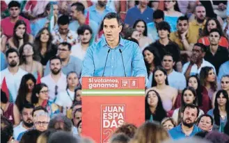  ?? ?? Sánchez va participar en el míting de final de campanya d’Espadas