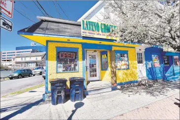  ?? Matthew Brown / Hearst Connecticu­t Media ?? The Latino Grocery on Stillwater Avenue in Stamford was robbed Wednesday night in a crime police say was blamed on the coronaviru­s.