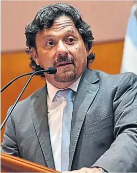  ?? ?? GUSTAVO SÁENZ. El gobernador salteño aspira a ser reelegido este domingo.