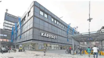  ?? FOTO: BECKERBRED­EL ?? Der Name Karstadt verschwind­et bald aus dem Saarbrücke­r Stadtbild.