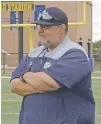  ?? JAMES BARRON/NEW MEXICAN FILE PHOTO ?? Santa Fe High head coach Andrew Martinez hopes to sharpen players’ mental focus and channel their positive thinking with a consultant he brought in to meet with the team.