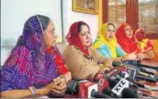  ?? HT PHOTO ?? Rajput women during a press conference on ‘Padmaavat’ at Rajput Sabha Bhawan in Jaipur on Thursday.