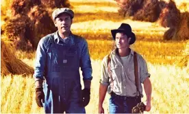  ?? Photograph: Album/Alamy ?? ‘I was pretty mad but the poor little fellow may have been acting critically’ … John Malkovich and Gary Sinise as Lennie and George in the 1992 film adaptation of Of Mice and Men.