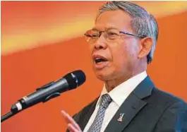  ??  ?? Mustapa Mohamed