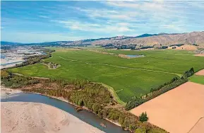  ?? ?? The 245-hectare vineyard for sale, known as Weta Estate, is located at 4336 State Highway 63 in Marlboroug­h’s Wairau Valley. It sits adjacent to the Wairau River and has consent to draw and store up to 14,730 cubic metres of water a day in the property’s dammed reservoir.
