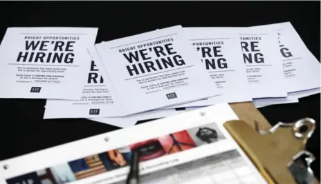  ?? WILFREDO LEE/THE ASSOCIATED PRESS ?? Young workers found it harder to land a job in June as the jobless rate climbed. They saw a reduction of 28,000 jobs for those aged 15 to 24.