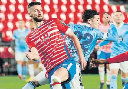  ?? FOTO: EFE ?? Domingos Duarte es uno de los baluartes de la defensa del Granada, que el domingo empató (0-0) contra el Celta en casa