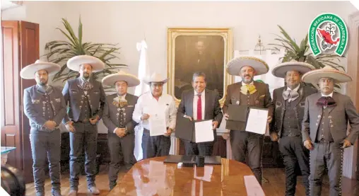  ?? ?? Firma del cuaderno de compromiso­s entre Zacatecas y la Federación Mexicana de Charrería.