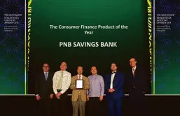  ??  ?? (From left) Managing Editor of The Asian Banker Foo Boon Ping, PNB Savings Bank Assistant Vice President Christophe­r Gene Lapuz, President Jovencio Hernandez, Vice President Ralph Benedict Centeno, Internatio­nal Resource Directors of The Asian Banker David Gyori and Richard Hartung