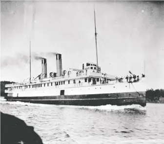  ?? VANCOUVER ARCHIVES ?? The Canadian Pacific Navigation Company’s steamship Islander struck an iceberg near Juneau and sank in 15 minutes in 73 metres of water on Aug. 15, 1901.