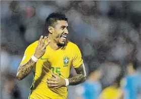  ?? FOTO: AP ?? Paulinho listo para firmar El brasileño se vestirá hoy de azulgrana por primera vez