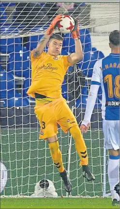  ??  ?? BIENVENIDO. Isaac Becerra llega procedente del Valladolid.