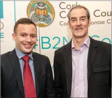  ??  ?? Gearoid Kearney, myAccessHu­b (left) with Ogie Sheehy, ViClarity pictured at Cork County Hall for the closing ceremony of Bridge to MassChalle­nge Cork boot camp in Cork.