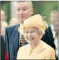  ??  ?? The Queen and Fred Goodwin