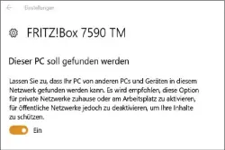  ??  ?? Erst mit dem Netzwerkpr­ofil „Privat“lassen sich Windows-netzwerke im Heimnetz verbinden. Bei Windows 10 aktivieren Sie es über dieses Menü in den Einstellun­gen.