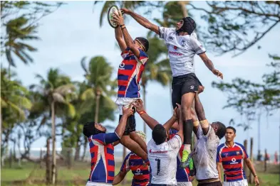 ?? Photo: Leon Lord ?? Lineout tussle between Marist Brothers High School and Nasinu Secondary School in the Under-19 clash at Suva Grammar School ground on July 30, 2022.