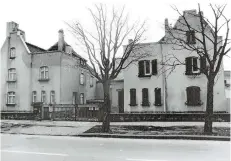  ?? FOTO: JVA LERCHESFLU­R ?? Im Bereich der früheren Eingangssc­hleuse im Lerchesflu­rweg hatte der Aufseher sein Memorandum in der Bierflasch­e eingemauer­t.