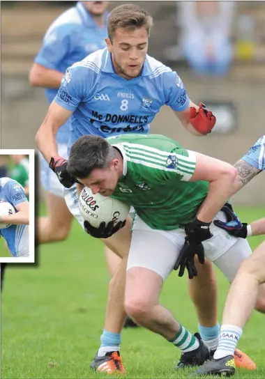  ??  ?? Blues’ duo Andy McDonnell and Paul Moore double up on Geraldines’ Stephen Reidy. Pictures: Ken Finegan