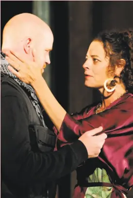  ?? Carlos Avila Gonzalez / The Chronicle 2010 ?? Cal Shakes’ 2010 production starred Jud Williford and Stacy Ross in a “Macbeth” with a contempora­ry-war twist.