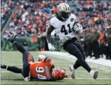  ?? AP FILE ?? The reeling Eagles (4-5) gave no easy task when they face Alvin Kamara (41) and the red-hot New Orleans Saints Sunday.