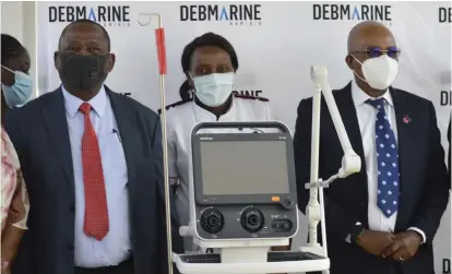  ?? Photo: Nampa ?? Thank you… Health minister Dr Kalumbi Shangula received health equipment valued at over N$2 million from Debmarine Namibia CEO Otto Shikongo.