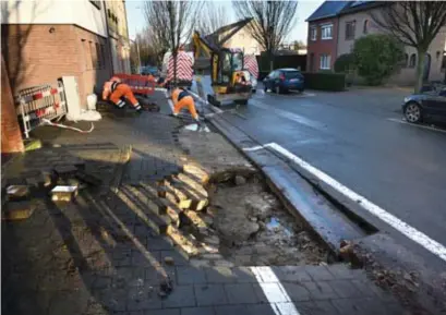  ?? FOTO SERGE MINTEN ?? De Bergstraat kent wel vaker problemen met de infrastruc­tuur.