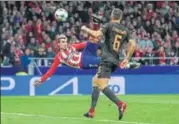  ?? REUTERS PHOTO ?? Atletico Madrid’s Antoine Griezmann snapped his eightgame goal drought with a stunning strike against Roma.