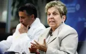  ?? JOSE A. IGLESIAS jiglesias@elnuevoher­ald.com ?? In this 2012 photo, University of Miami President Donna Shalala predicts to the Miami Herald’s editorial board that UM will be a ‘much stronger healthcare system.’ At her left is medical school dean Pascal Goldschmid­t.