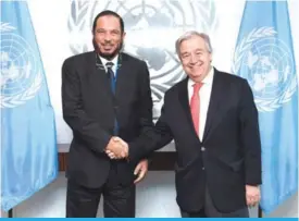  ??  ?? NEW YORK: UN Secretary-General Antonio Guterres (right) meets with Kuwait’s Amiri Diwan Special Advisor and President of the Internatio­nal Islamic Charitable Organizati­on (IICO) Abdullah Maatouq. —KUNA