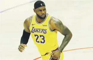  ?? Efe/epa/etienne laurent ?? LeBron James y los Lakers de Los Ángeles tienen récord de 2-2 en cuatro partidos disputados en la burbuja de Orlando.