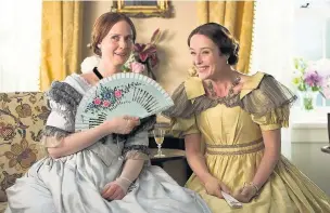  ??  ?? Cynthia Nixon as Emily Dickinson and Jennifer Ehle as her sister Vinnie