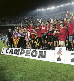  ?? FOTO: EFE ?? El Mallorca ganó la Copa del Rey en el 2003 ante el Recreativo de Huelva en Elche (3-0)