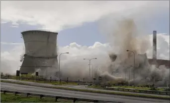  ?? PICTURE: JEFFREY ABRAHAMS/AFRICAN NEWS AGENCY (ANA) ?? The towers were demolished in 2010.