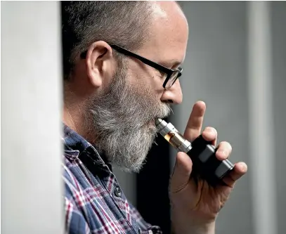  ?? MONIQUE FORD/ STUFF ?? Wellington man Dane Foster said he started vaping 10 years ago.