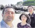  ??  ?? Mohammad Sadeghi, his wife, Bahareh Hajesfandi­ari, and their daughter, Anisa, from Winnipeg