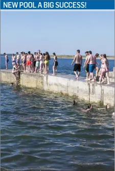  ?? Pic: ?? The new outdoor pool at Rosses Point proved to be a big hit during the current heatwave. Donal Hackett.