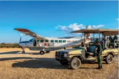  ??  ?? Ce voyage permet de survoler en avion-taxi tout l’est de la Tanzanie, du Kilimandja­ro aux rives du lac Tanganyika.