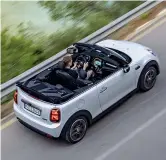  ?? ?? La nuova Mini Cooper SE Cabrio costa 61.500 euro