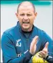  ?? Picture: SNS ?? MAGIC TOUCH: Dunfermlin­e manager Allan Johnston hopes Hibs’ inconsiste­ncies will return.