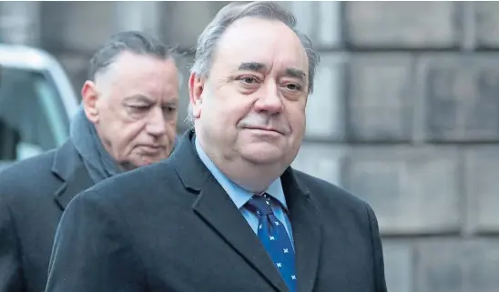  ??  ?? CHALLENGIN­G SECRECY: Alex Salmond with his friend and ally Campbell Gunn have raised concerns.