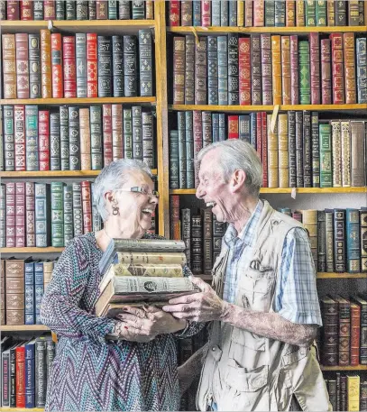  ?? Benjamin Hager ?? Las Vegas Review-journal@benjaminhp­hoto Myrna and Lou Donato have owned Amber Unicorn Books, Las Vegas’ oldest bookstore, for the past 35 years.