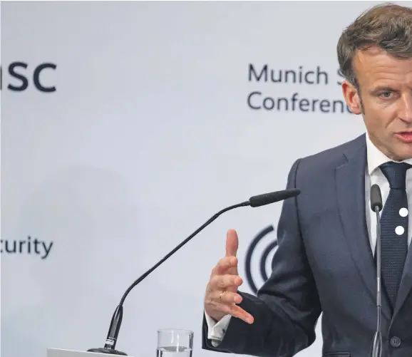  ?? ?? Emmanuel Macron na Mníchovske­j bezpečnost­nej konferenci­i.