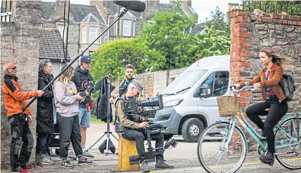  ??  ?? SUCCESS STORY: Television drama Traces, featuring actress Molly Windsor, right, was filmed in Dundee. Picture by Mhairi Edwards.