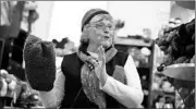  ?? RENEE JONES SCHNEIDER/MINNEAPOLI­S STAR-TRIBUNE PHOTO ?? Barb Melom started Hats for the Homeless in 2009.