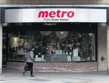  ?? DOUG IVES / THE CANADIAN PRESS ?? Metro Inc. is one of the national retailers being accused by the Competitio­n Bureau of taking part in a Canadian bread price-fixing conspiracy.