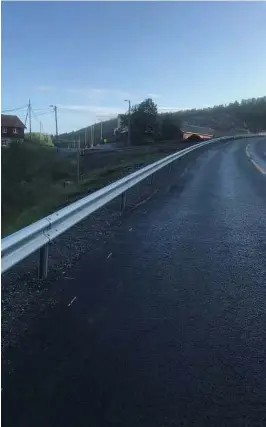  ?? FOTO: IVAR AASERUD ?? FØR: Fra Nygård til Fiansvinge­n før ny fylkesvei ble ferdig.