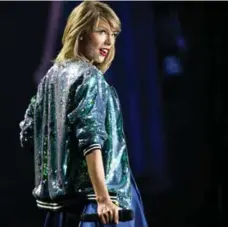  ?? DOUG MILLS/THE NEW YORK TIMES ?? Taylor Swift looks back on 2015 to find it sounds an awful lot like her.