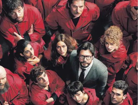  ?? NeTFlIX PArA ln ?? La banda de ‘La casa de papel’ tendrá una última oportunida­d para salir con vida y huir con el botín del Banco de España.