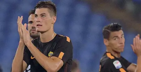  ??  ?? Da applausi Patrik Schick, 21 anni, attaccante della Roma e della nazionale della Repubblica Ceca